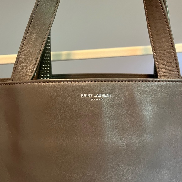 SAINT LAURENT Tote Reversible leather suede studded handbag - Picture 6 of 10